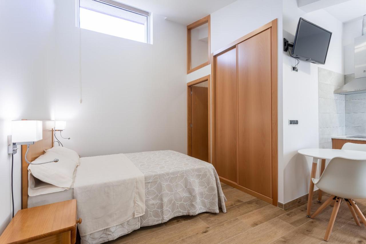 Hotel Donas E Cabaleiros Boqueixon 外观 照片