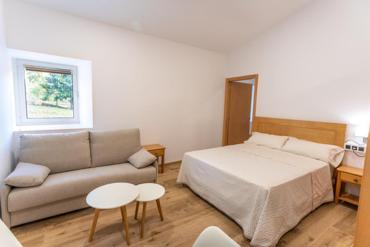 Hotel Donas E Cabaleiros Boqueixon 外观 照片